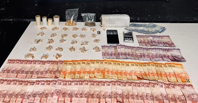 “Olheiro” do tráfico de drogas que recebia crack como pagamento é preso em Itajaí