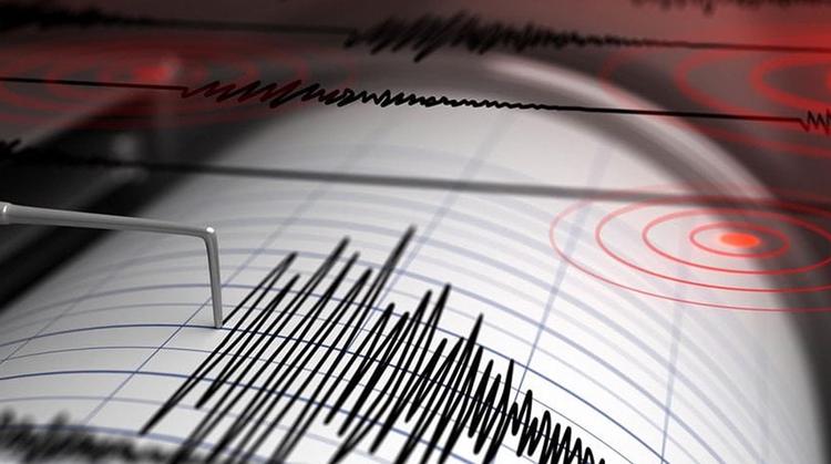 Brutal terremoto de magnitud 7.8 en Filipinas enciende alerta de tsunami