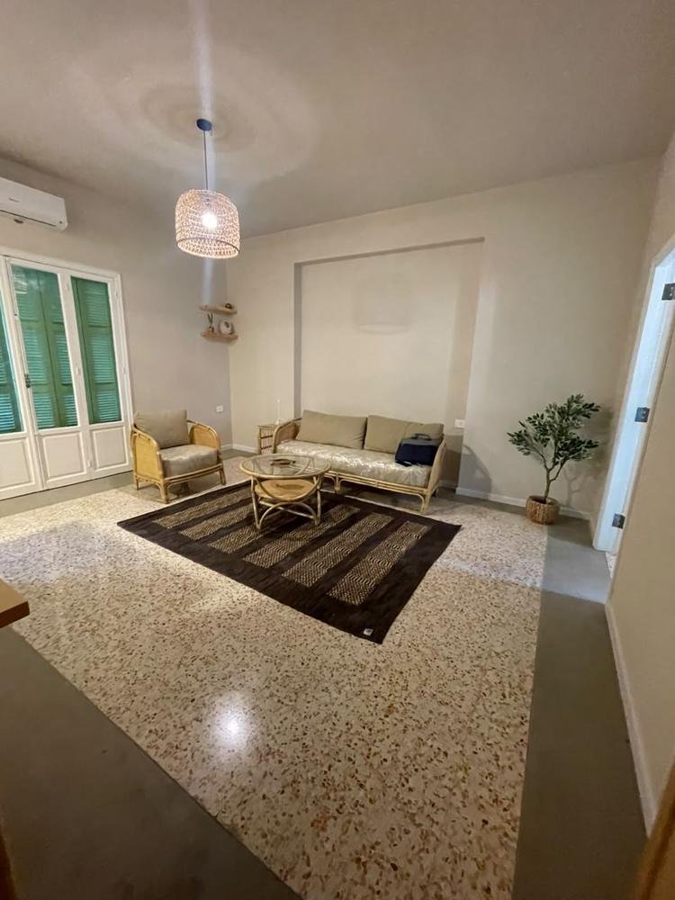 For Rent: Apartment in Gemmayzeh