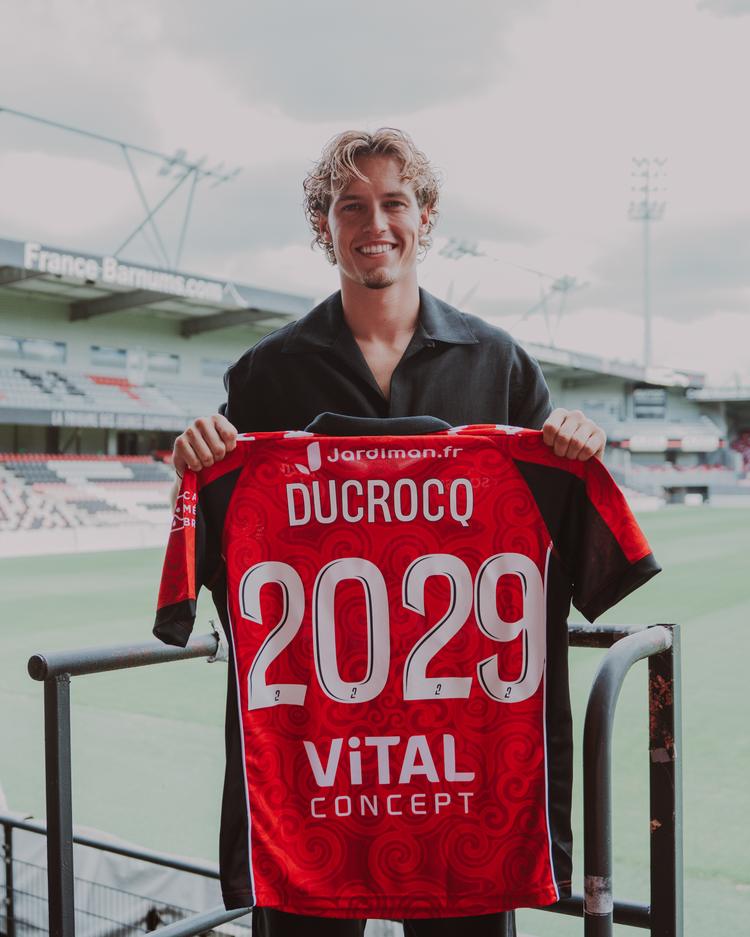 Tom Ducrocq est Guingampais AMD08343