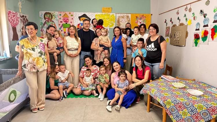 👶🏻 UN ANNO DI PICCOLI GRANDI PASSI 👶🏻 ▶️ ​Un anno di piccoli grandi passi!  ​Sembra ieri che abbiamo aperto le porte...