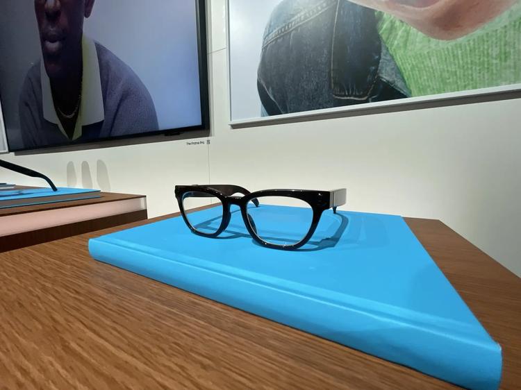 warby parker galaxy glasses