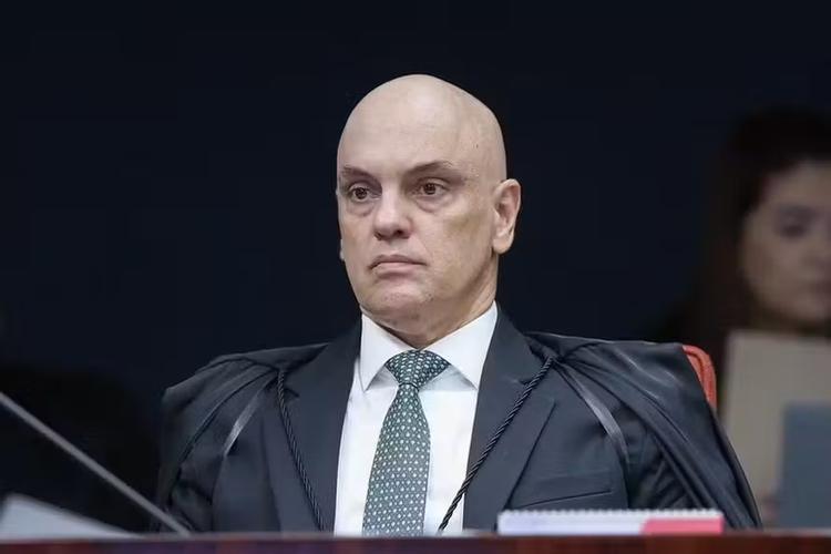 Moraes autoriza operação contra ex-secretário apontado como fonte de reportagem sobre família de Dino