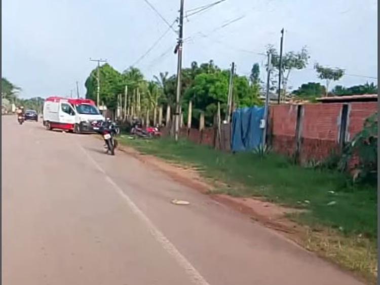 VÍDEO: Motociclista tem pé direito amputado durante colisão com carro no Acre