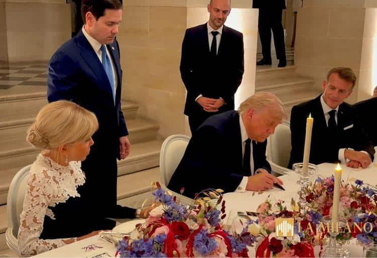 Trump firma a Versailles l’accordo con l’Iran: intesa su Hormuz, nucleare e stop al conflitto