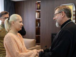Ucraina: Shevchuk rende omaggio a Oleksii Yukov, il “collezionista di anime”. “Seppellire i morti è un dovere di pace”