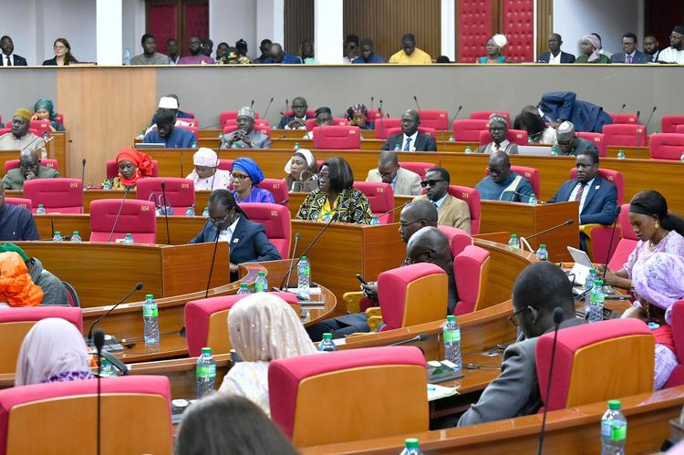 Sénégal : confusion au sommet de l’État