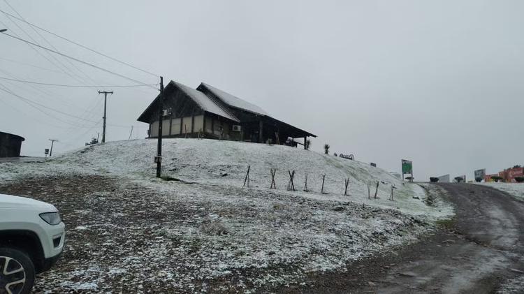 Onda de frio traz possibilidade de neve e temperaturas abaixo de 0°C ao RS