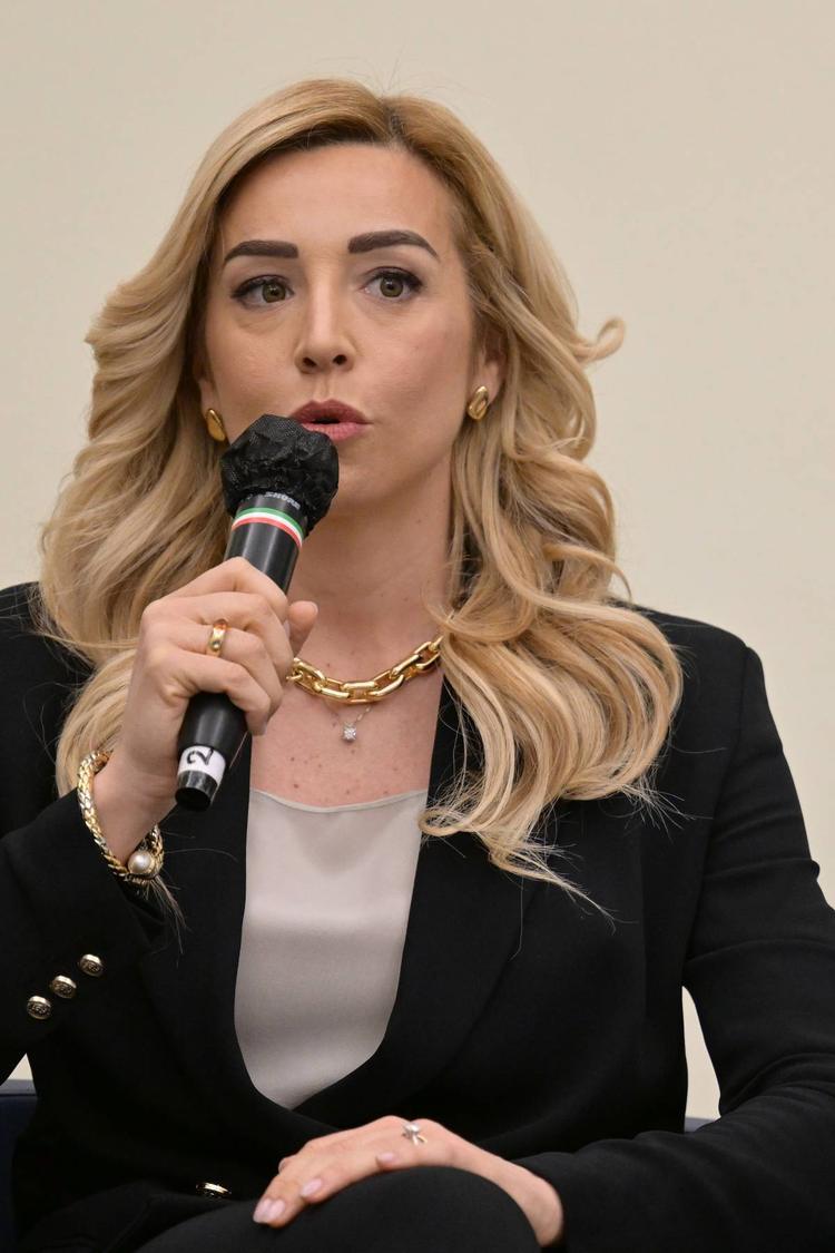 La Salis lancia il martello sul campo largo