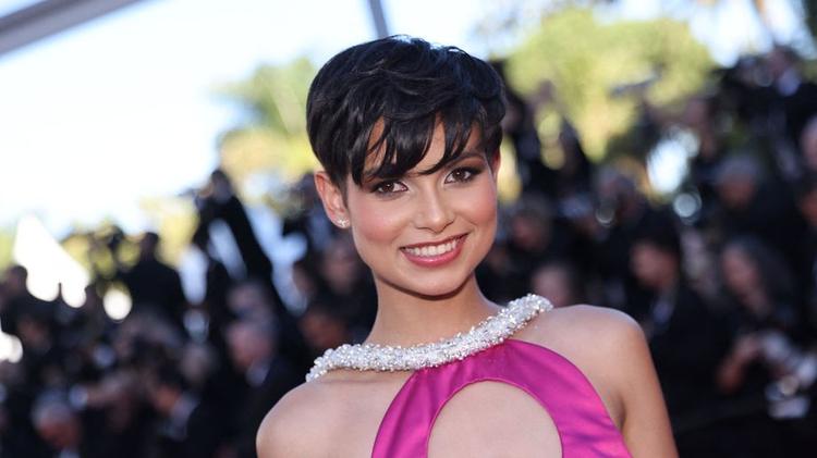 Miss Supranational&nbsp;: la Nordiste Ève Gilles, Miss France 2024, décroche l'écharpe de première dauphine
