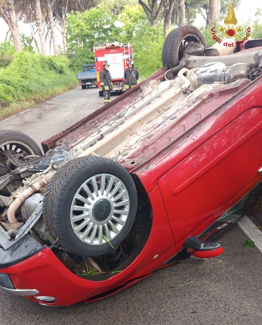 Paliano – Perde il controllo dell’auto e si ribalta lungo la provinciale 21