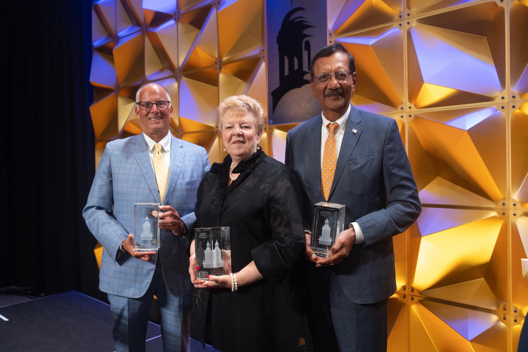 Reading Hospital celebrates community leaders, announces transformational gift for future of emergency care at second annual Champions of Care Dinner