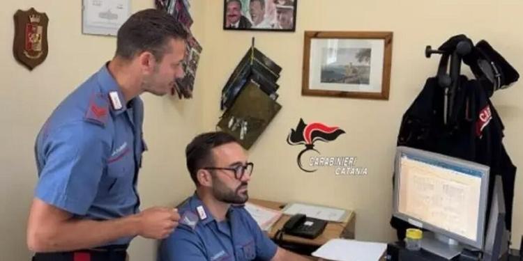 Mascalucia, truffa del finto operatore antifrode: i carabinieri recuperano e restituiscono 29.500 euro