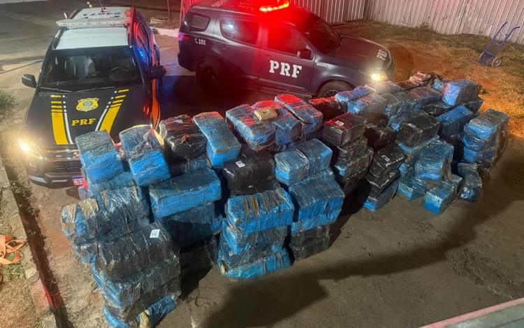 Quase 4 toneladas de 'supermaconha' são apreendidas pela polícia em rodovia de Goiás