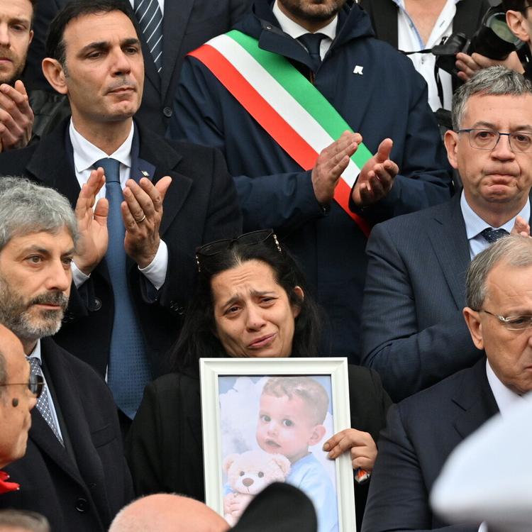 "Vogliamo giustizia", la mamma di Domenico lo ricorda alla Camera