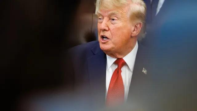 IA? Trump rejeita frear: "Pelo contrário, vamos ajudar e cuidar dela"
