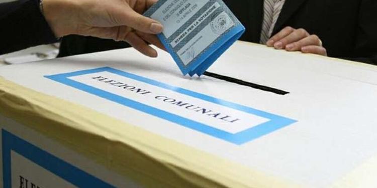Mezzo milione di calabresi al voto per eleggere il sindaco