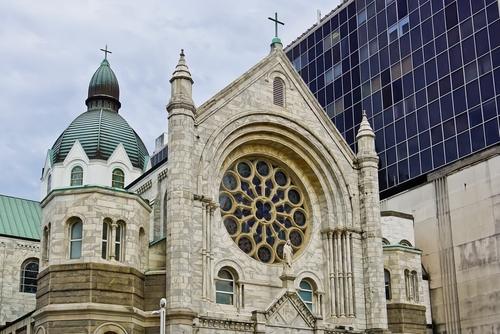 포트워스 주교, 트럼프에 공개 사과 요구…종교 논란 확산