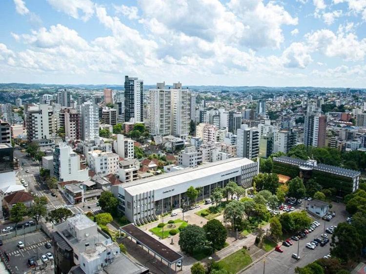 Prefeitura de Caxias envia projeto de atualização da Planta de Valores à Câmara e pode aumentar o IPTU para mais de 60% dos imóveis na cidade