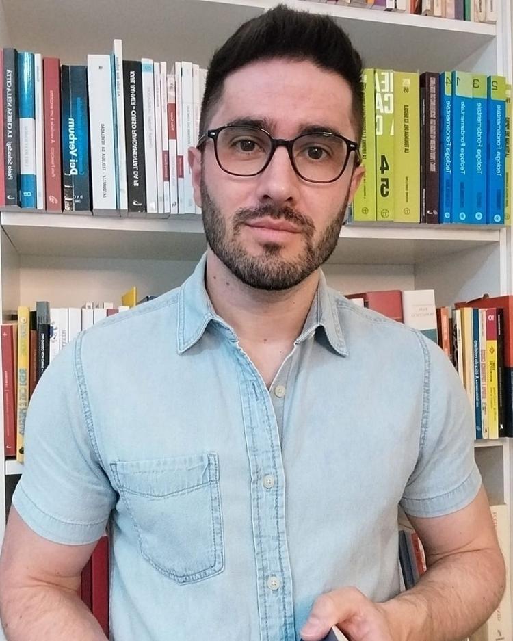 A POLÍTICA É A FORMA MAIS ALTA DE CARIDADE