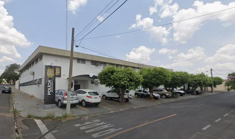 Polícia procura suspeito de queimar e agredir companheira em Catanduva