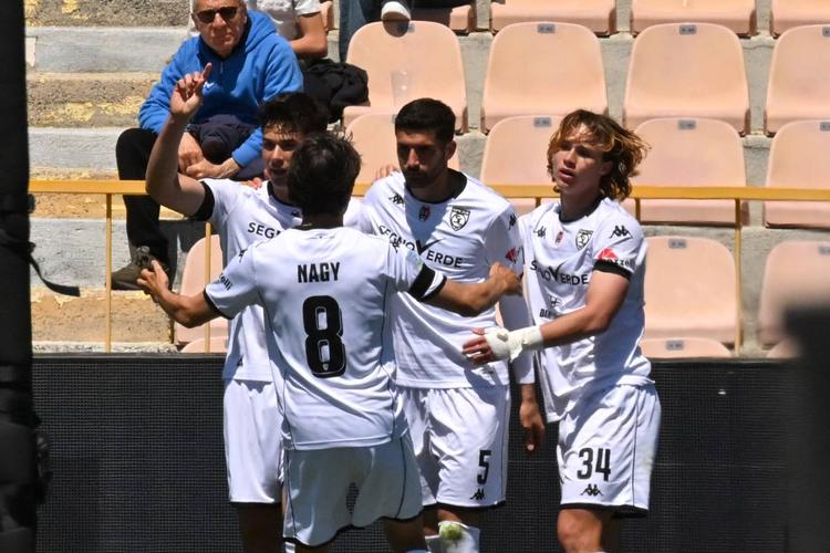 B come Batticuore: tutto aperto negli ultimi 180 minuti