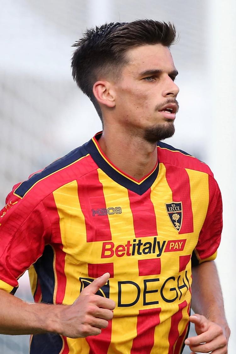 Marchwiński saluta il Lecce: torna in Polonia