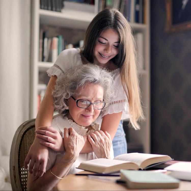 FAMILLE : Un livre personnalisé pour la fête des grands-mères