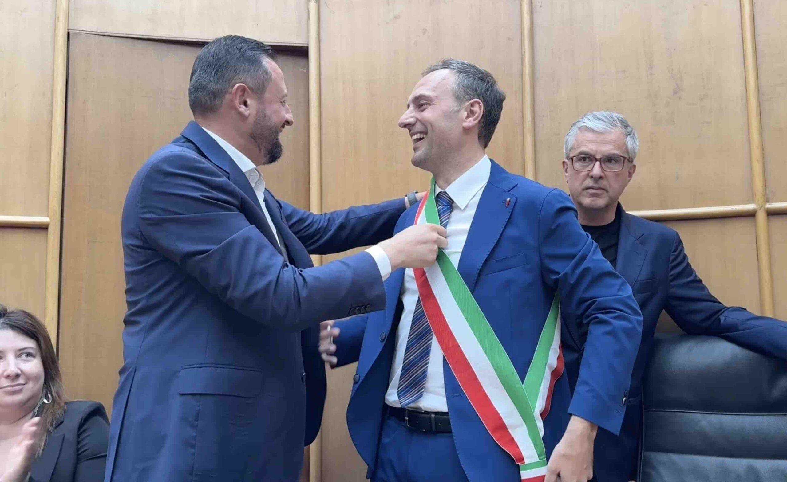 Mugnano, proclamato sindaco Schiattarella: “Ombre su elezioni, non escludo allontanamenti dalla maggioranza”