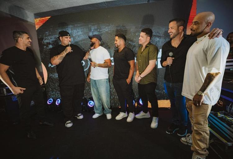 Cantor Diggo é anunciado como primeiro artista agenciado do grupo Menos é Mais