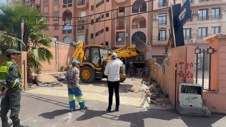 أخيرا.. سلطات مراكش تباشر عملية هدم المحلات المحتلة للملك العام بشار اسفي