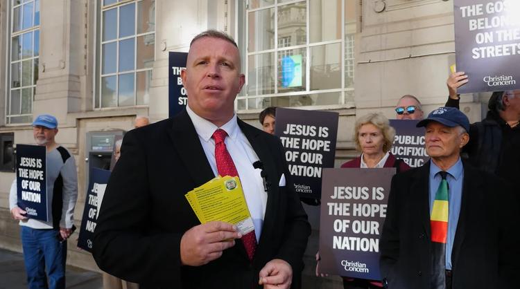 Igreja contesta proibição de evangelismo de rua na Inglaterra: ‘Não seremos silenciados’