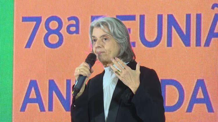 Sem citar Trump, Cármen Lúcia defende democracia e diz que ninguém deve interferir no país