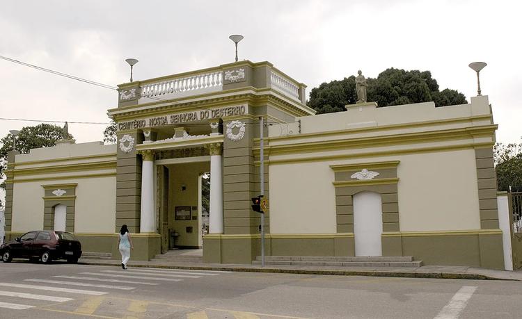 Finados: confira o que abre e o que fecha no fim de semana prolongado em Jundiaí