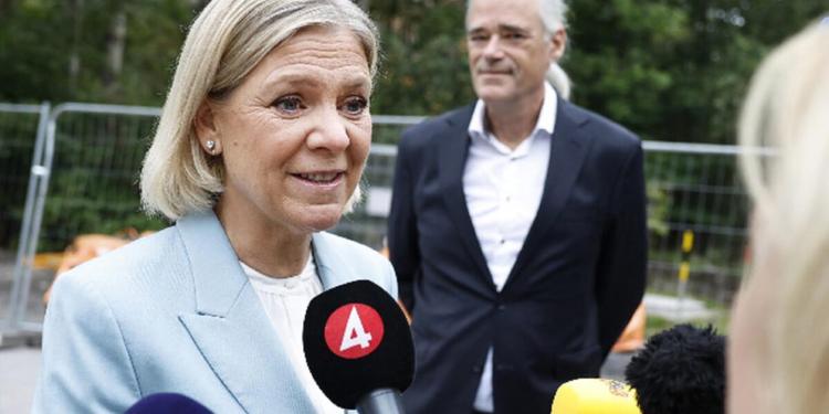 Svezia, exit poll: centrosinistra in testa con Andersson, frena l'ultradestra di Akesson