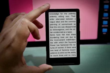 Xteink X4 review: I doubted this tiny e-reader, but it fixed my poor screen habits