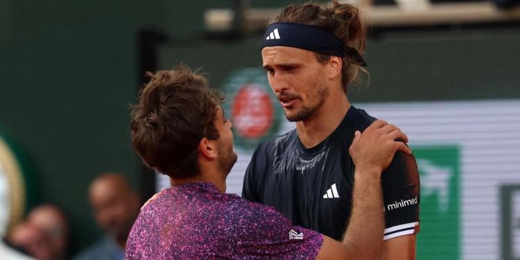 La finale del Roland Garros, Cobolli che peccato!!! Lotta come un leone per 4 set con Zverev, poi crolla nel quinto (6-1)
