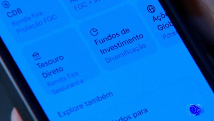 Dos R$ 10 à Bolsa: jovens do interior de SP contam como começaram a investir e especialistas dão dicas