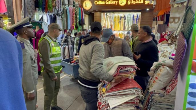 عاجل..السلطات تواصل حملة مواجهة احتلال الملك العمومي في فضاءات مراكش العتيقة