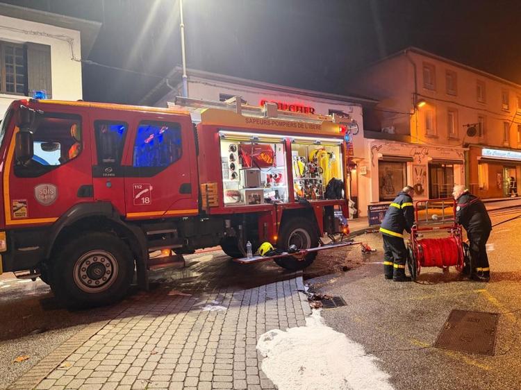 Une boulangerie touchée par les flammes aux Abrets-en-Dauphiné