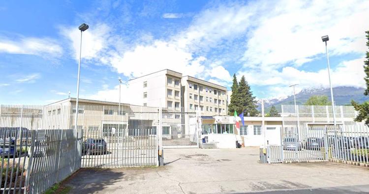 BIELLA – Aggressione in carcere: feriti un Vice Ispettore e due poliziotti