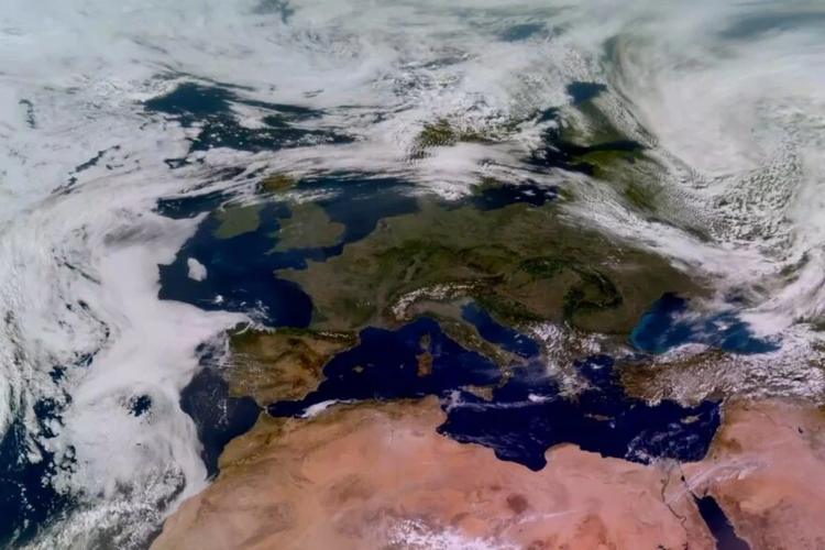 Une image vaut 1&nbsp;000 mots&nbsp;: ce cliché satellite illustre le phénomène exceptionnel qui a conduit à la vague de chaleur actuelle
