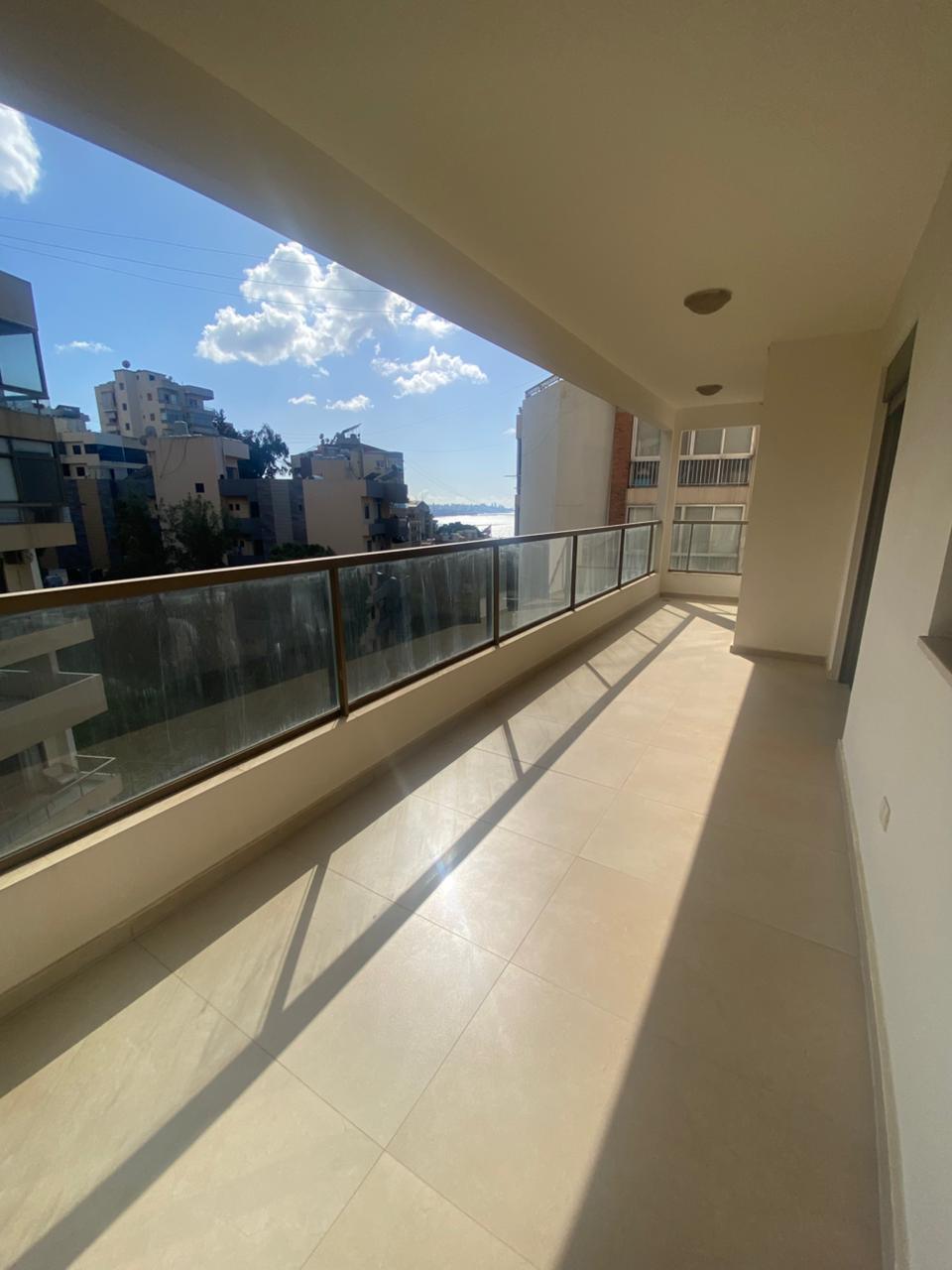 For Sale: Apartment in Naccache