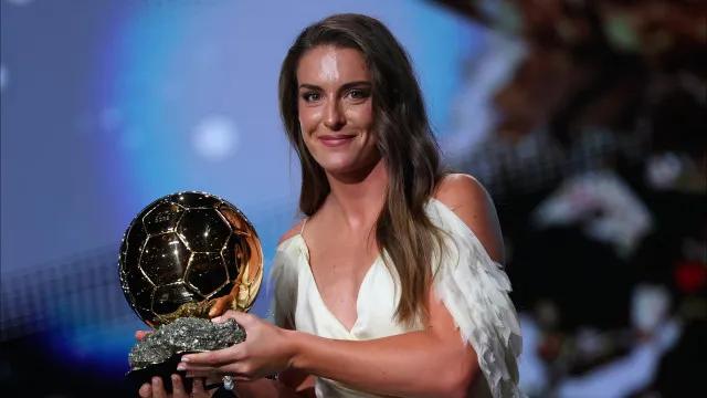 Putellas destrona Bonmatí e vence a Bola de Ouro pela terceira vez