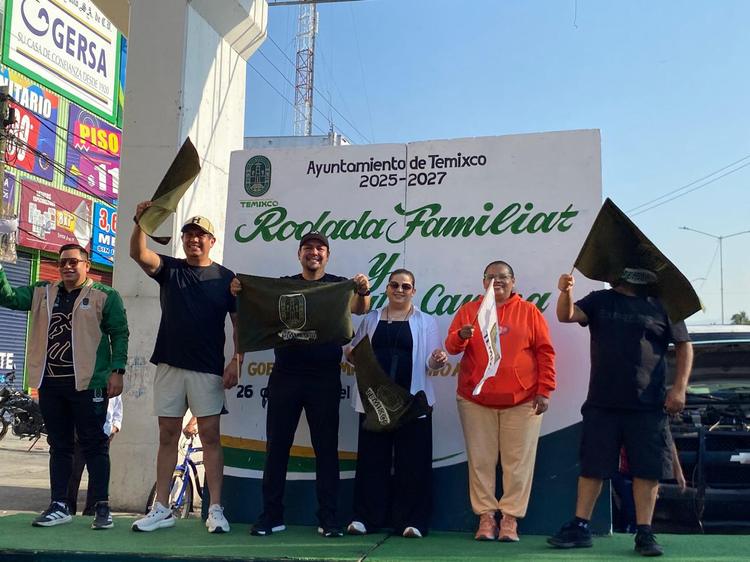 Familias y mascotas toman las calles de Temixco en Rodada y Caminata Canina