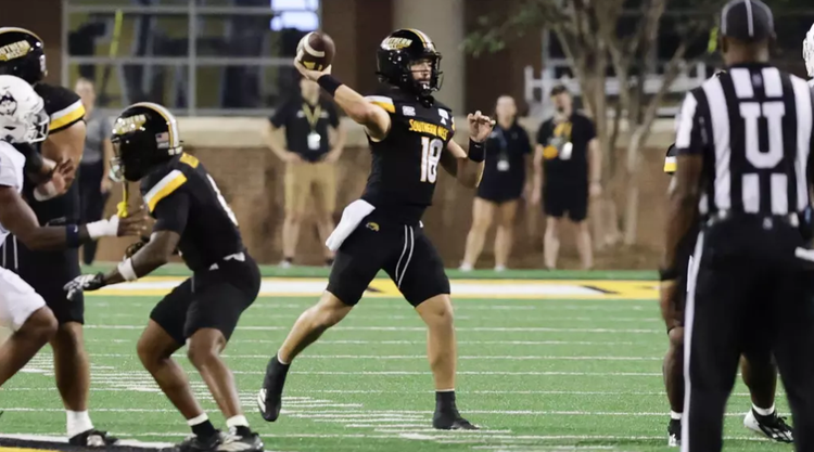 Turnovers prove costly for Southern Miss in 48-20 loss to UConn