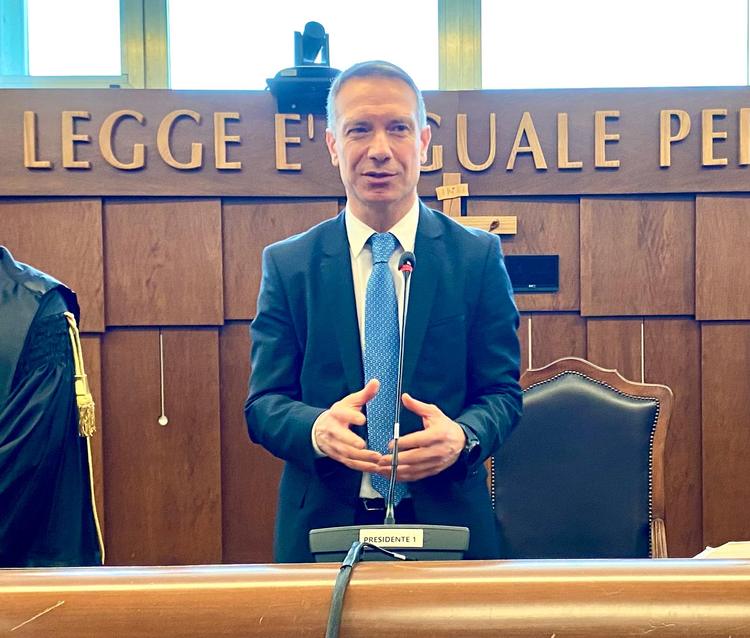 Potenza: si è insediato il nuovo Procuratore Camillo Falvo