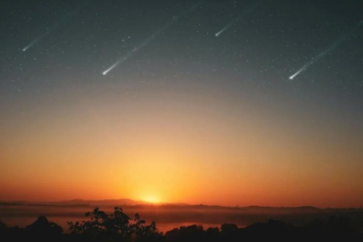 «&nbsp;60 étoiles filantes par heure&nbsp;» : visible en France, la plus puissante pluie de météores diurne arrive