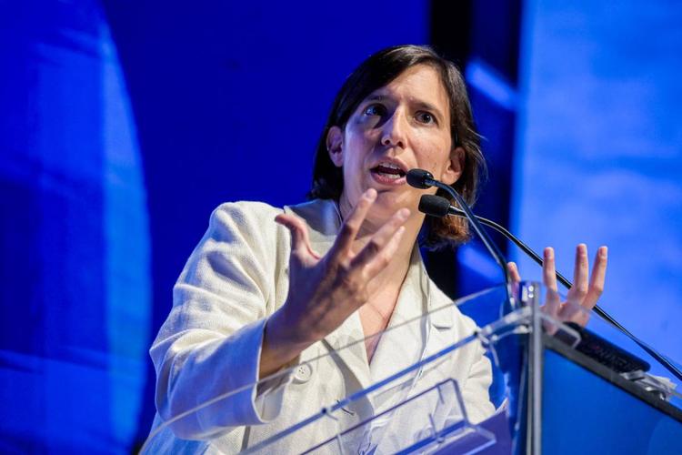 L’ultima sfida dei riformisti alla Schlein. "Vogliamo le preferenze, non temiamo le urne"