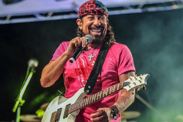'Fim de semana daqueles, muita música e muita energia positiva', diz Bell Marques sobre micareta e corrida em Brasília